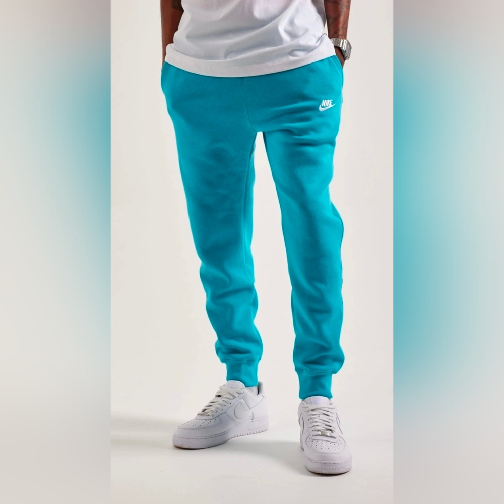Nike Standard Fit Taper Leg  Turquoise Sweat Joggers Pants